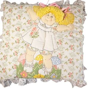 1980s Cabbage Patch Kids Lace Trim Floral Mushroom Pillow Yarn‎ Hair 1980s 20in